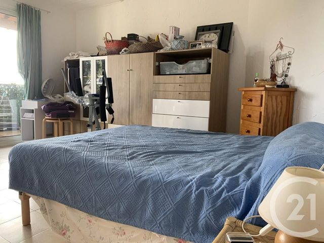 Afficher la photo en grand Appartement F2 à vendre - 2 pièces - 59.0 m2 - RAYOL CANADEL SUR MER - 83 - PROVENCE-ALPES-COTE-D-AZUR - Century 21 Net-Immo Agency
