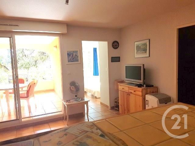 Afficher la photo en grand Appartement F3 à vendre - 3 pièces - 51.0 m2 - BORMES LES MIMOSAS - 83 - PROVENCE-ALPES-COTE-D-AZUR - Century 21 Net-Immo Agency