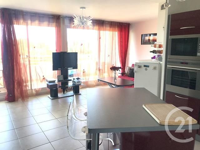 Afficher la photo en grand Appartement F1 à vendre - 1 pièce - 38.0 m2 - BORMES LES MIMOSAS - 83 - PROVENCE-ALPES-COTE-D-AZUR - Century 21 Net-Immo Agency