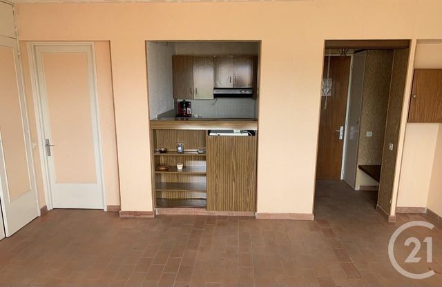 Appartement F1 à vendre - 1 pièce - 30.64 m2 - LE LAVANDOU - 83 - PROVENCE-ALPES-COTE-D-AZUR - Century 21 Net-Immo Agency Appartement F1 à vendre - 1 pièce - 30.64 m2 - LE LAVANDOU - 83 - PROVENCE-ALPES-COTE-D-AZUR - Century 21 Net-Immo Agency
