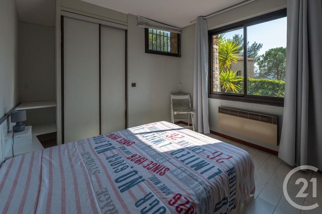 Afficher la photo en grand maison à vendre - 4 pièces - 110.0 m2 - BORMES LES MIMOSAS - 83 - PROVENCE-ALPES-COTE-D-AZUR - Century 21 Net-Immo Agency
