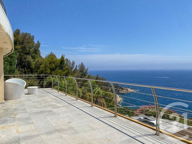 maison à vendre - 7 pièces - 230.0 m2 - LE LAVANDOU - 83 - PROVENCE-ALPES-COTE-D-AZUR - Century 21 Net-Immo Agency