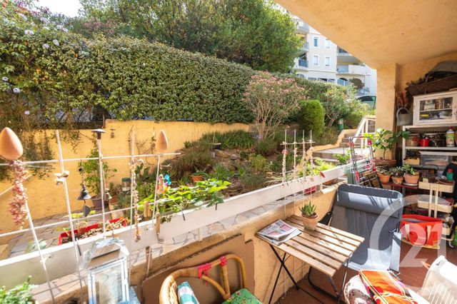 Appartement F2 à vendre - 2 pièces - 27.36 m2 - BORMES LES MIMOSAS - 83 - PROVENCE-ALPES-COTE-D-AZUR - Century 21 Net-Immo Agency