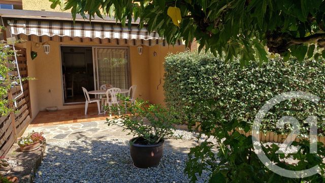 Appartement Studio Cabine à vendre - 1 pièce - 26.13 m2 - LE LAVANDOU - 83 - PROVENCE-ALPES-COTE-D-AZUR - Century 21 Net-Immo Agency