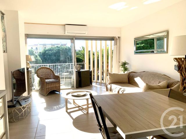 appartement - LE LAVANDOU - 83