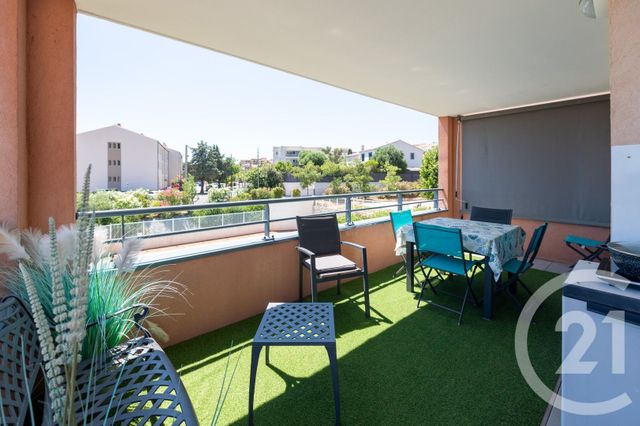 Appartement F3 à vendre - 3 pièces - 62.15 m2 - BORMES LES MIMOSAS - 83 - PROVENCE-ALPES-COTE-D-AZUR - Century 21 Net-Immo Agency